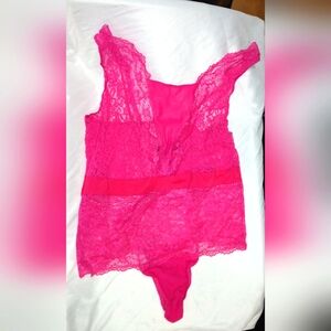 Lingerie bodysuit